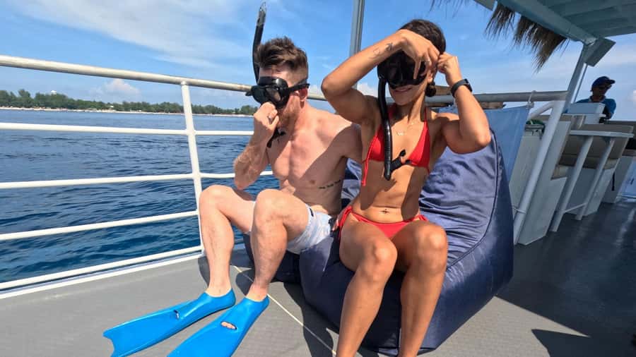 Gili Trawangan: 3-Gili Islands Snorkel Sunset Cruise w/ BBQ - Turtle Point and the value of a guided swim