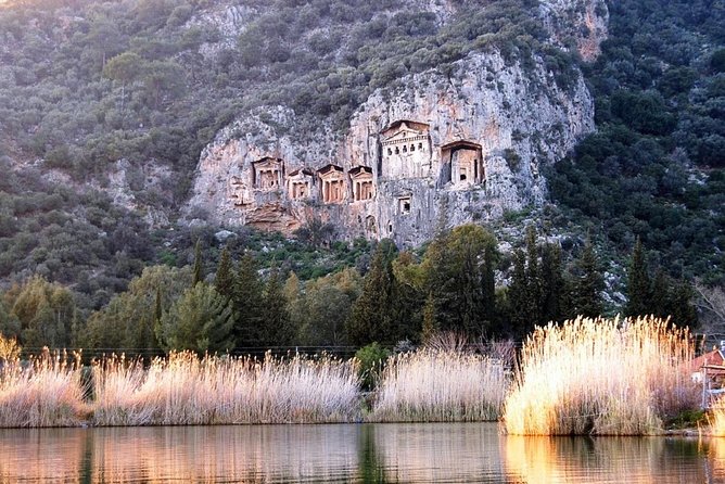Gocek 12 Islands Cruise with Lunch & Transfer from Sarıgerme - Bedri Rahmi Bay adds rock paintings