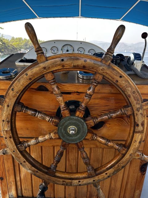 Gocek: Yacht Trip and 12 Island Full-Day Tour with Lunch - Tersane Island brings the strongest history