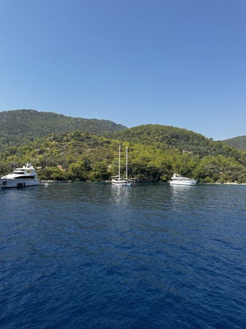 Gocek: Yacht Trip and 12 Island Full-Day Tour with Lunch - Yassica Islands and the wider 12-island route