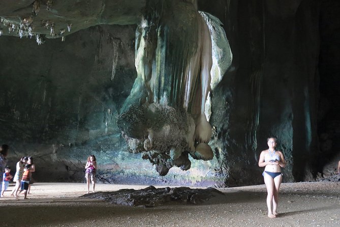 Half day 3 island, Kayaking (Talabeng Sea Cave) - Beach time for swimming and rest