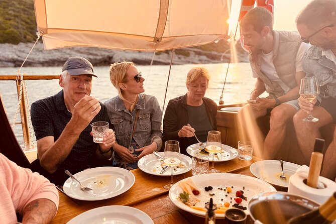 HalfDay Traditional Boat Tour in Korčula Archipelago - Booking, cancellation, and weather details