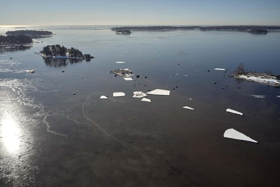 Helsinki: Winter Kayaking in Eastern Helsinki Archipelago - Who should book this experience?