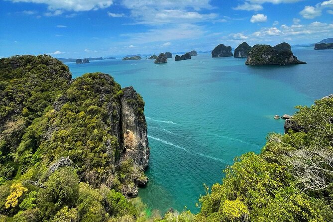 Hong Islands Trip Premium Speedboat from Krabi - Hong Island lagoon: the first big view