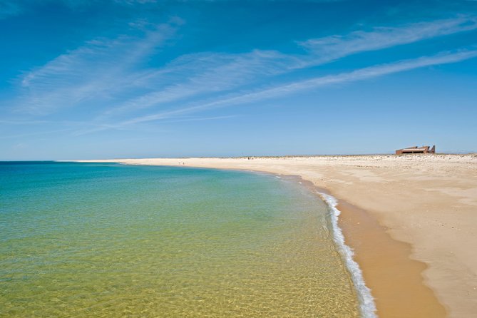 Hop On Hop Off 3 Islands: Deserta, Farol and Culatra - Farol: lighthouse views and a small island community