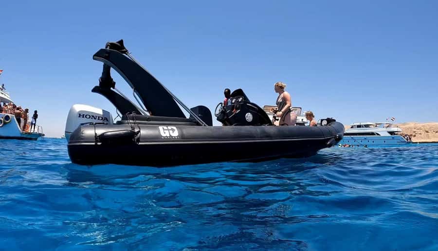 Hurghada: 3-Island Speedboat, Dolphin Watching & Snorkeling - Giftun Island: the first reef and dolphin search