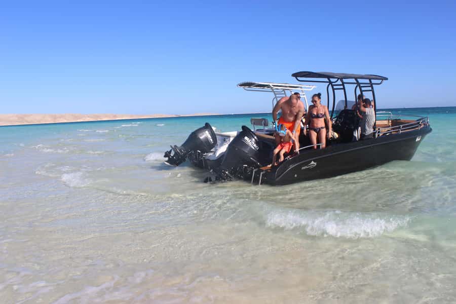 Hurghada: 4 Island Hopping Tour Dolphin, Snorkeling & Lunch - Key points to know before booking