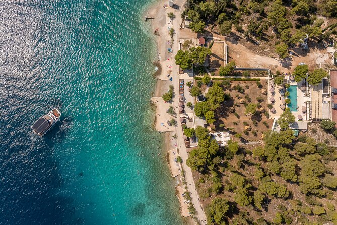 Hvar, Brač & Pakleni islands cruise with lunch & drinks from Split & Trogir - Lunch on board: useful, filling, and not quite gourmet