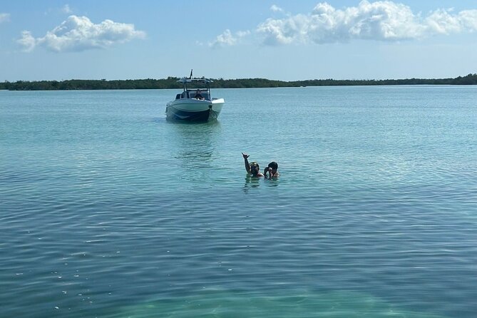 Island Hop Sandbar Adventure - Setting Out From 7001 Shrimp Road