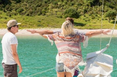 Island Hopper Day Cruise – sailing to wildlife sanctuary island – 6 hr cruise