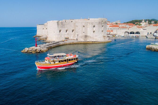 Island Hopping & City Walls Cruise with Food and Open Bar - Šipan and its slower village life
