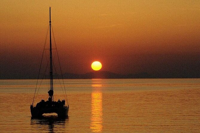 Island Hopping: Santorini Catamaran Charter Cruise with a skipper - Days 2 through 6: Making your own island route