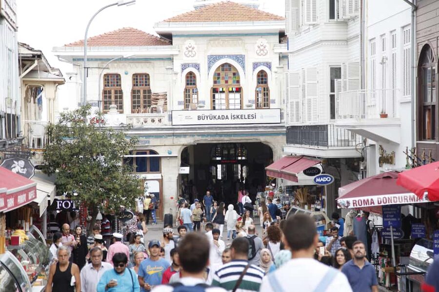 Istanbul Princes Islands Tour by Private Boat Pickup & Lunch - Why the Princes’ Islands make a good Istanbul day trip