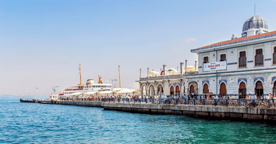 Istanbul: Princes Islands Tour with Heybeliada and Buyukada - The return ferry and the shopping stop