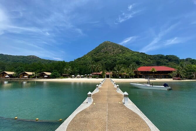 Joiners Honda Bay Island Hopping Tour - Weather, cancellation, and small planning details