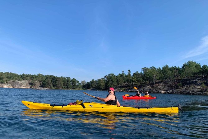 Kayak Tour in the Stockholm Archipelago with Lunch Meal - Paddling between quiet islands