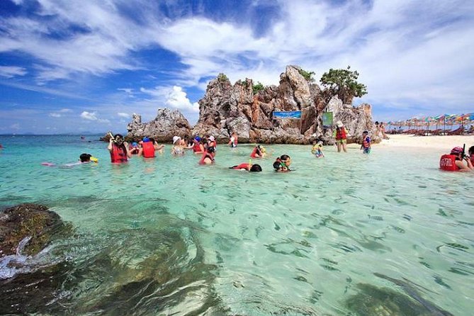 Khai Island Half Day Tour in 3 Islands (Khai Nai,Khai Nok,Khai Nui) from Phuket - What the food, drinks, and service add
