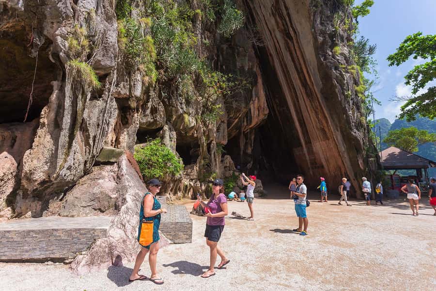 Khao Lak: James Bond and Khai Islands Day Trip by Speedboat - Panak Island Caves and a Quiet Lagoon