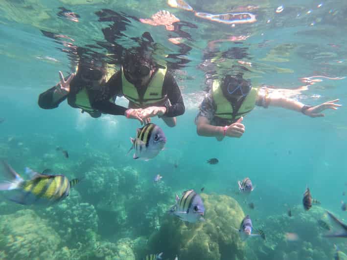 Ko Lanta: 4 Islands and Emerald Cave Day Tour by Speedboat - Why tide timing matters so much