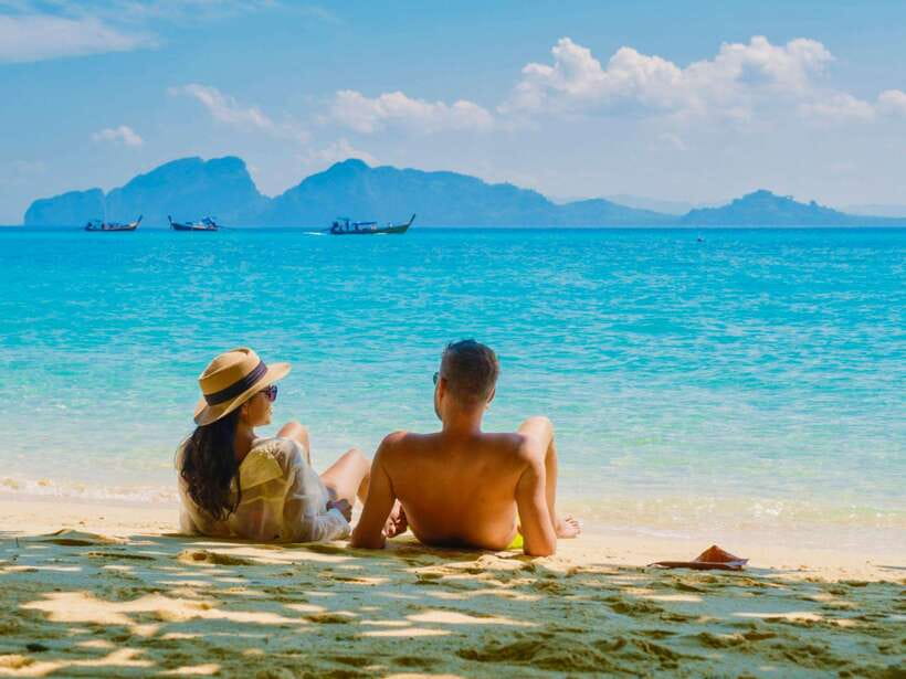 Ko Lanta: Amazing 4-Islands Snorkeling Day Trip w/ Lunch - Koh Ngai: a gentler finish