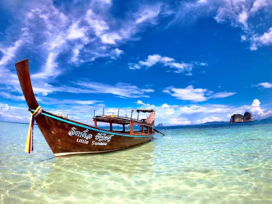 Ko Lanta: Private 4 Islands Tour by Longtail Boat - Ko Chueak brings the first clear-water swim