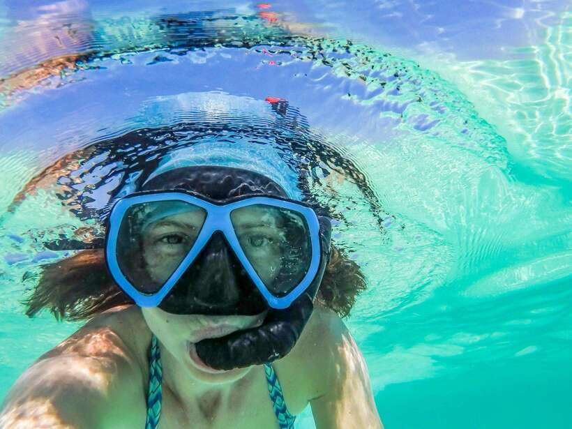 Ko Lanta: Unique 4-Island Long-Tail Snorkeling Tour w/ Lunch - The long-tail boat: charm with a rough edge