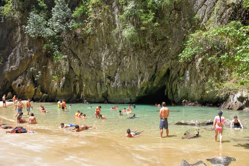 Koh Lanta: 4-Island Adventure Tour to Emerald Cave - Koh Kradan combines snorkeling and lunch