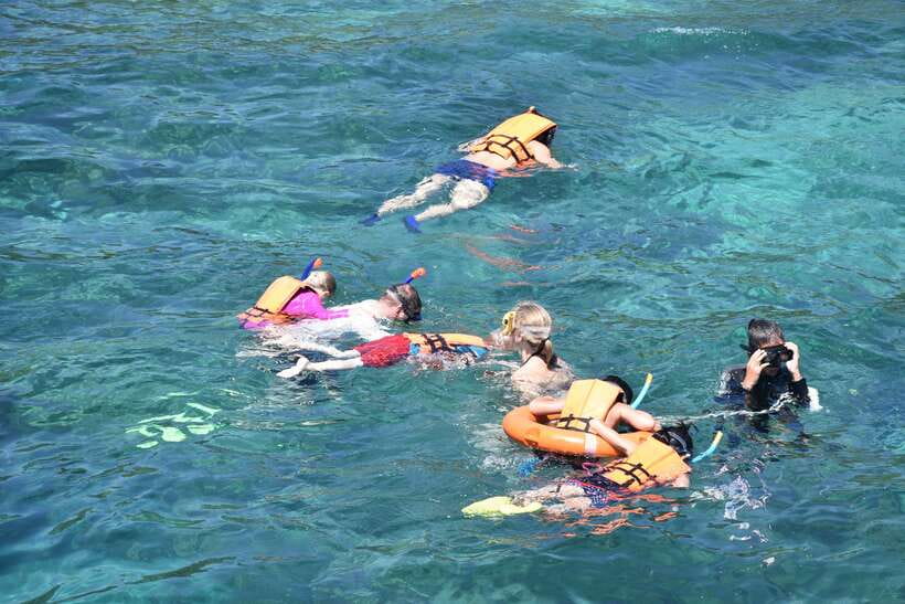 Koh Lanta: 4-Island Adventure Tour to Emerald Cave - Koh Chuak offers a second look underwater