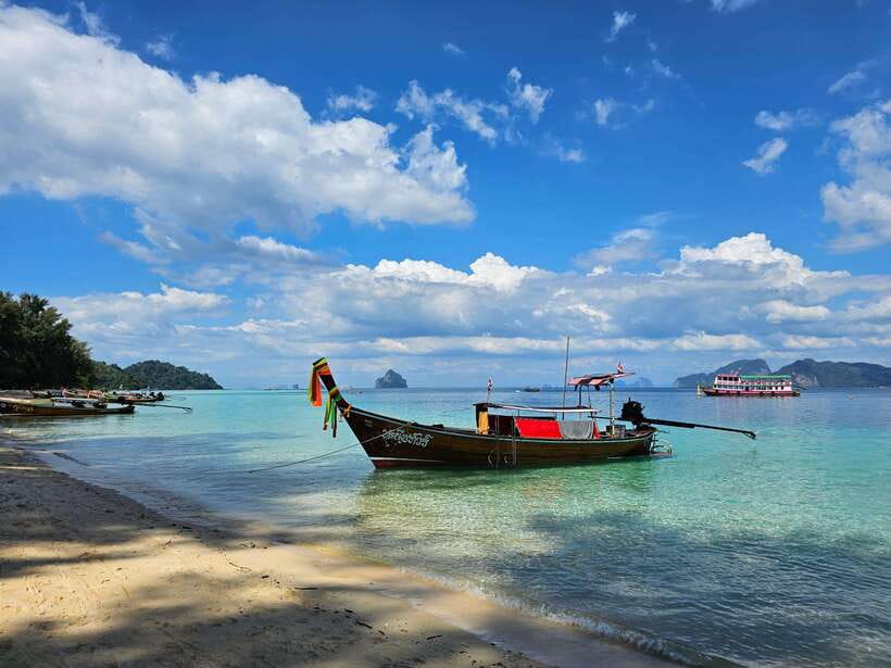 Koh Lanta: 4-Island Tour by Longtail Boat - Why the Emerald Cave makes this trip special