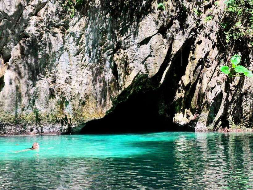 Koh Lanta: 4 Islands and Emerald Cave Snorkeling Trip - Koh Ngai and the First Look at the Andaman Sea