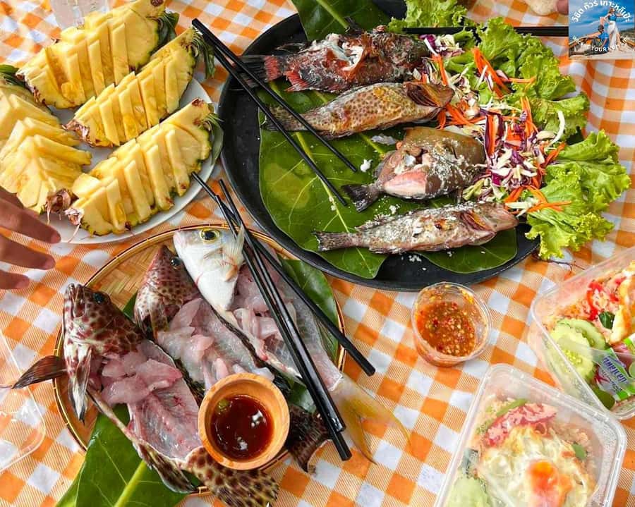 Koh Lipe: 3 Island Snorkeling & Fishing Tour - Should you book the Koh Lipe fishing and snorkeling day?