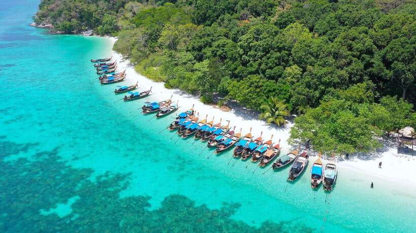 Koh Lipe: Island Hopping by Private Longtail Boat w/ Snorkel - Choosing between the 4-hour and 5-hour routes