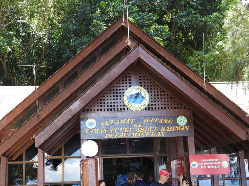 Kota Kinabalu: Island Hopping with Snorkeling & Meal - Is $63 good value?