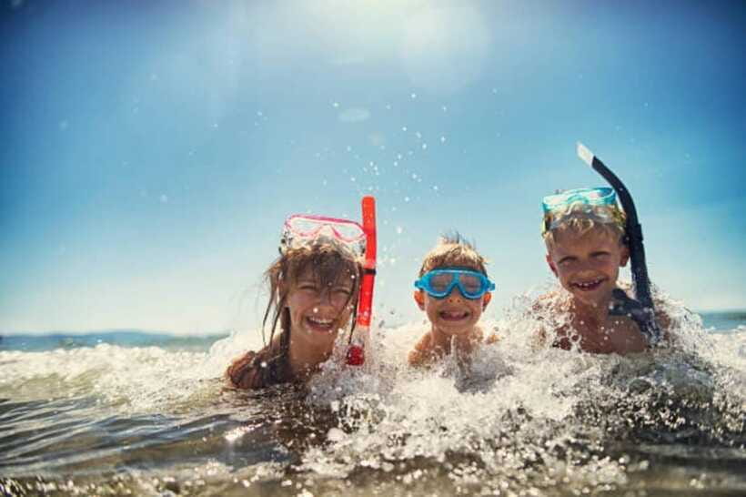 Kota Kinabalu: Island Hopping with Snorkeling & Meal - Who should book this island-hopping day?