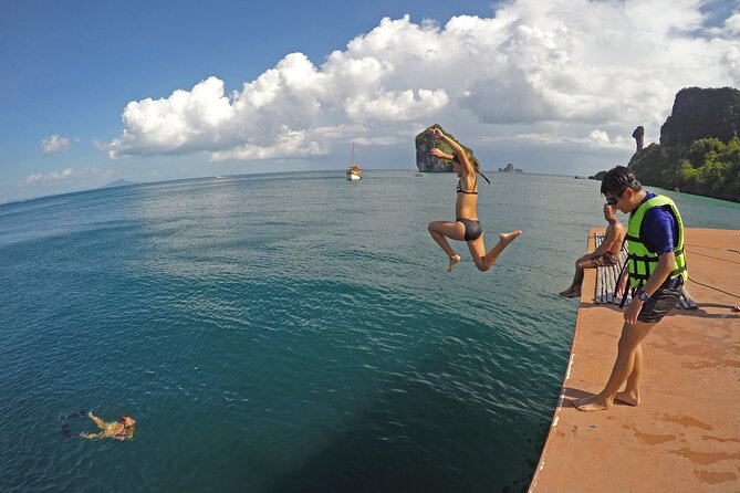 Krabi 4 Island Morning Cruise with Snorkeling & Gourmet Breakfast - Returning through Railay Beach