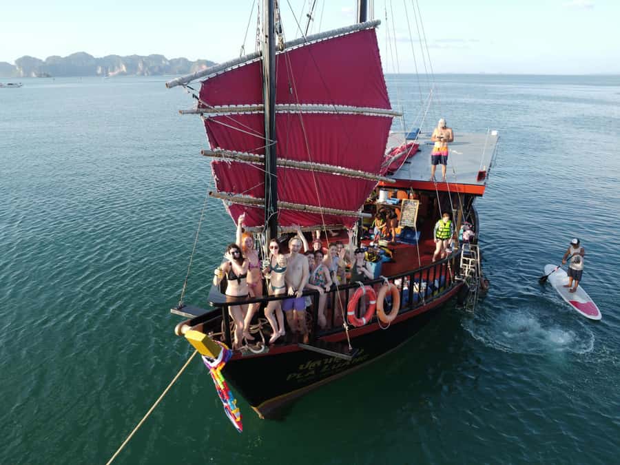 Krabi: 4-Island Sunset Snorkeling Tour & Bioluminescent Swim - Ko Ya Wa Sam starts the water time