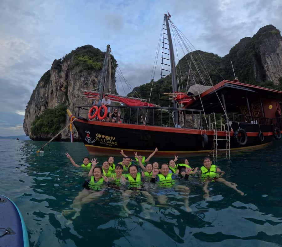 Krabi: 4-Island Sunset Snorkeling Tour & Bioluminescent Swim - Ko Poda is the sunset and dinner stop