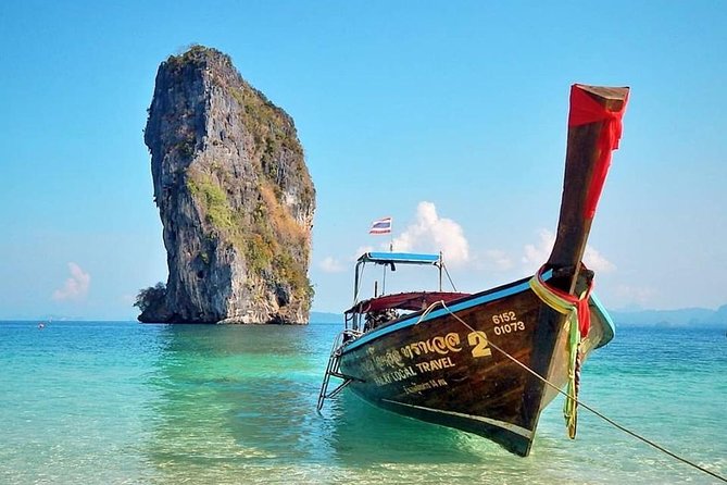 Krabi 4 Island Tour: Private Long-tail Boat Charter - Poda Island, white sand and the famous rock