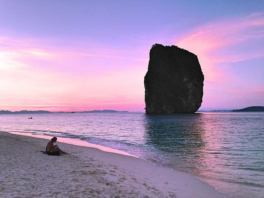 Krabi: 4 Island Tour, Sunset+Plankton, Small Group 12 pax - Getting from your hotel to Poda Island