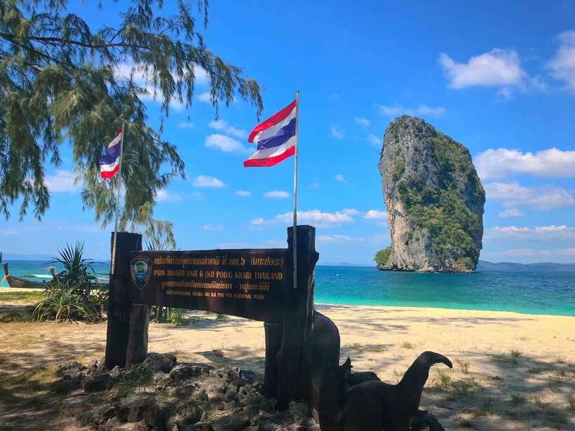 Krabi: 4 Islands Longtail Boat Tour with Lunch - The ride out from Krabi
