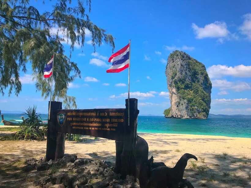 Krabi: 4 Islands Longtail Boat Tour with Lunch - Practical packing advice for the boat and beaches