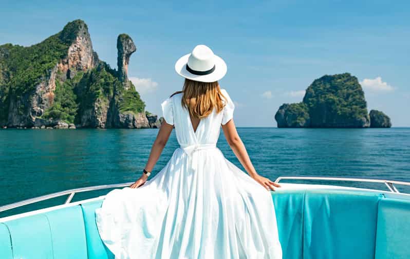 Krabi: 4 Islands & Thale Waek's Sandbar Tour By Speedboat - Poda Island is where the day slows down