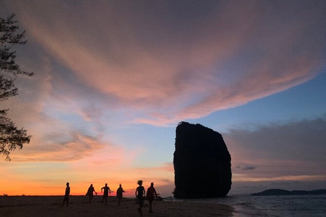 Krabi 7 Islands Longtail Boat Sunset BBQ - Taming Island keeps the afternoon active