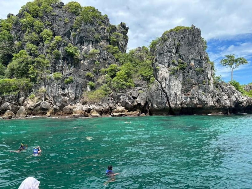 Krabi: 7 Islands Sunset by Longtail Boat with Snorkeling - What this Krabi island tour is really like