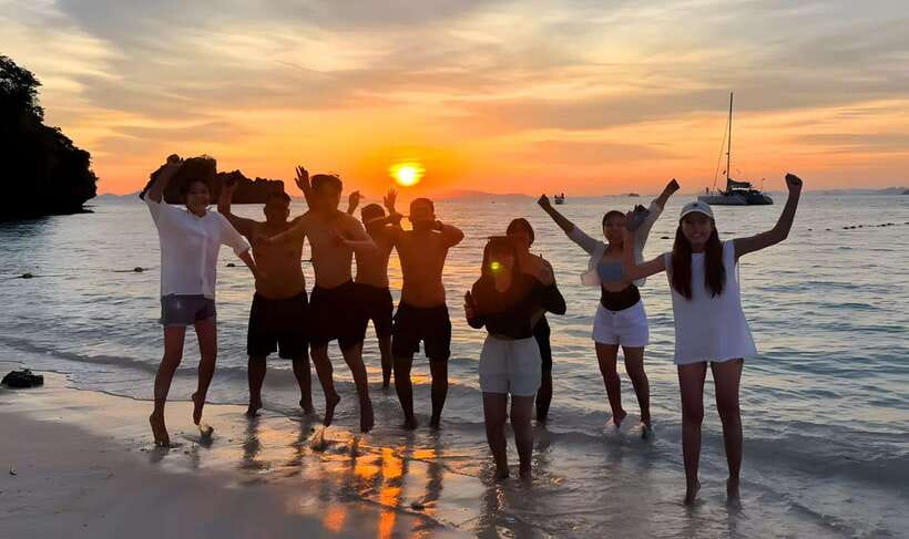 Krabi: 7 Islands Sunset Tour with Plankton Swim and BBQ - Chicken Island and Koh Tan Ming for snorkeling