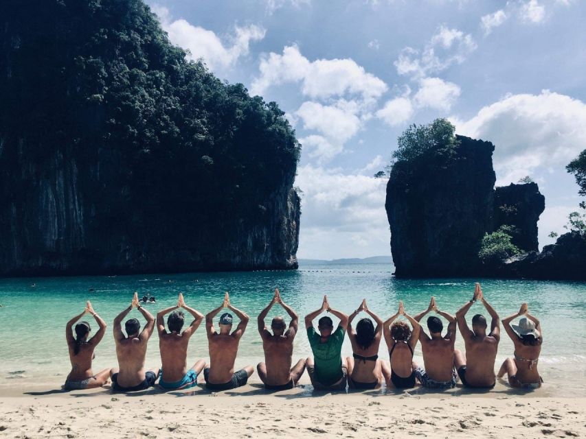 Krabi: Hong Islands Day Trip by Speedboat with Lunch - Lunch at the twin bays