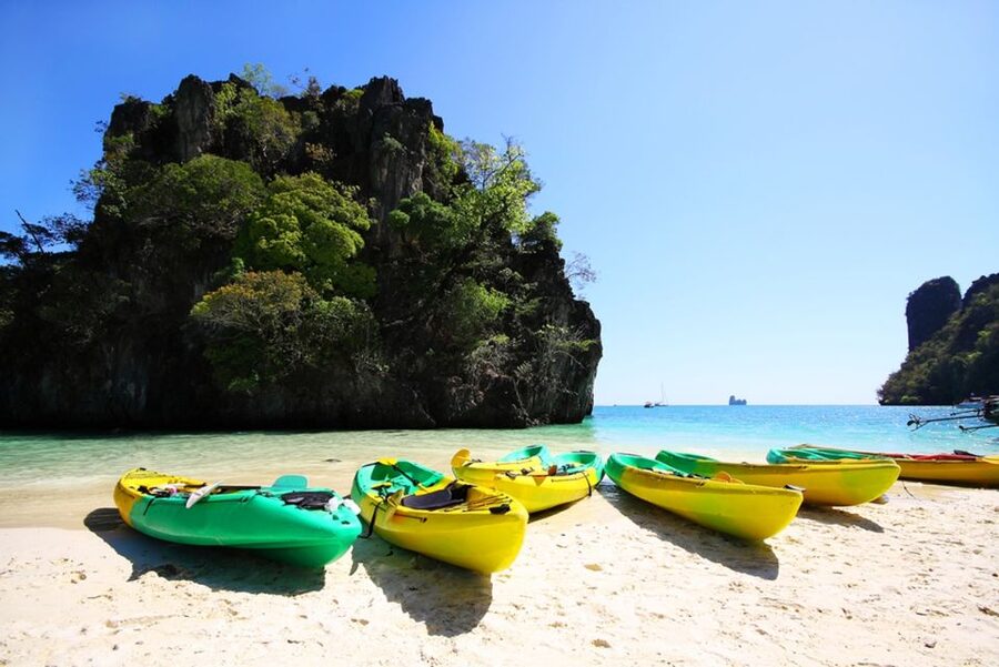 Krabi: Hong Islands Day Trip by Speedboat with Lunch - The optional kayak period
