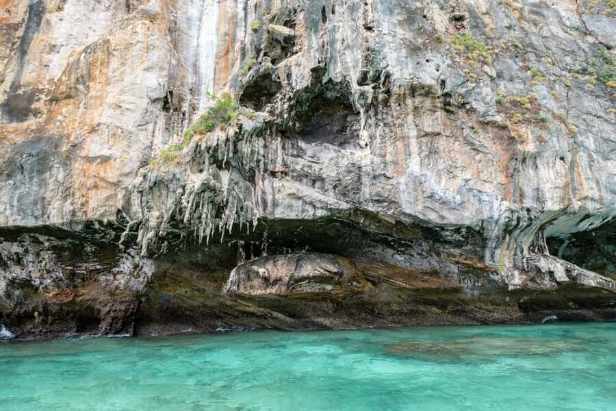 Krabi: Premium Phi Phi Islands Day Trip with Lunch & Snorkel - Pileh Lagoon gives you the best swim
