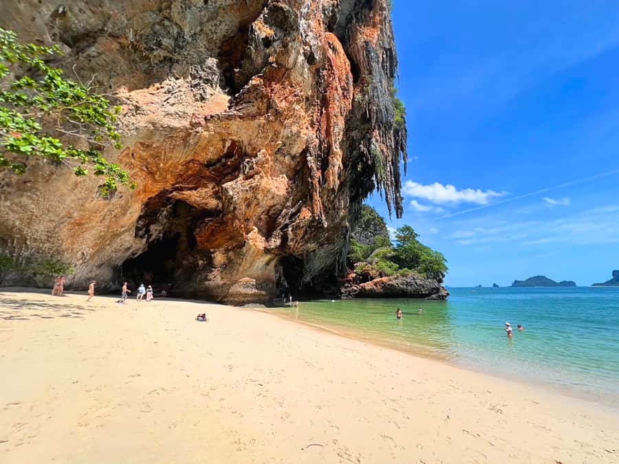 Krabi: Private 4 Islands Longtail Boat Tour With Cave Visit - Ko Poda, the best place to slow down
