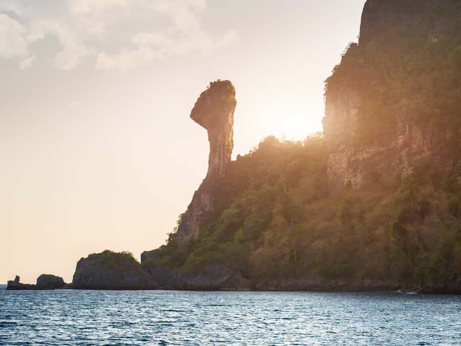Krabi: Private 4 Islands Longtail Boat Tour With Cave Visit - What the price includes, and what it leaves out